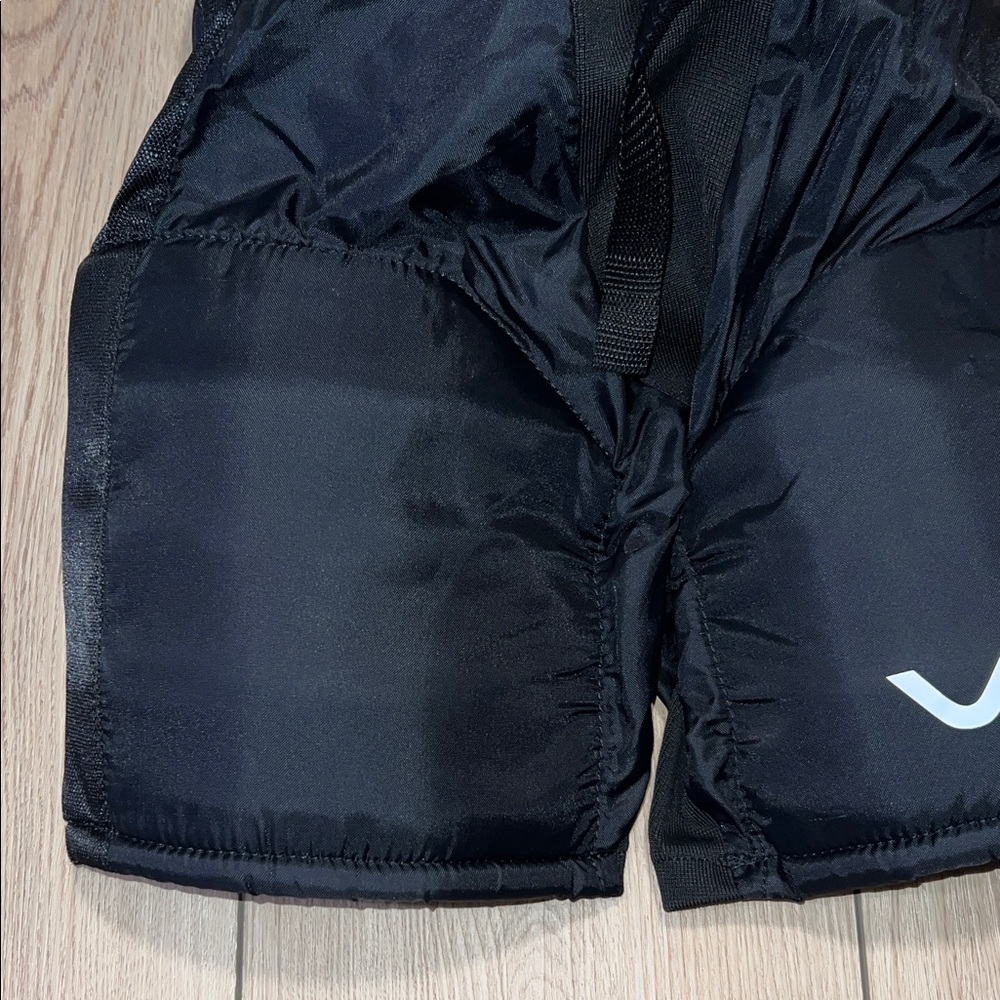 VIC CX2 Hockey Pants, Junior, Black/Green - Picture 4 of 12